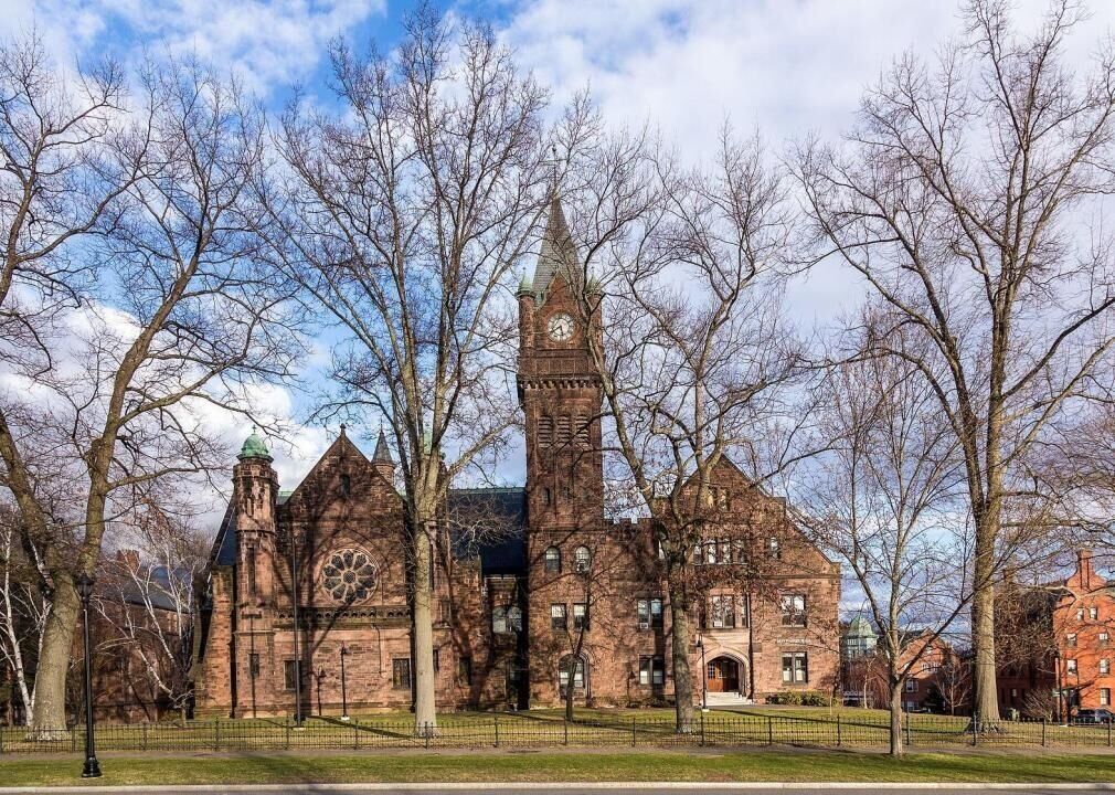 #72. Mount Holyoke College